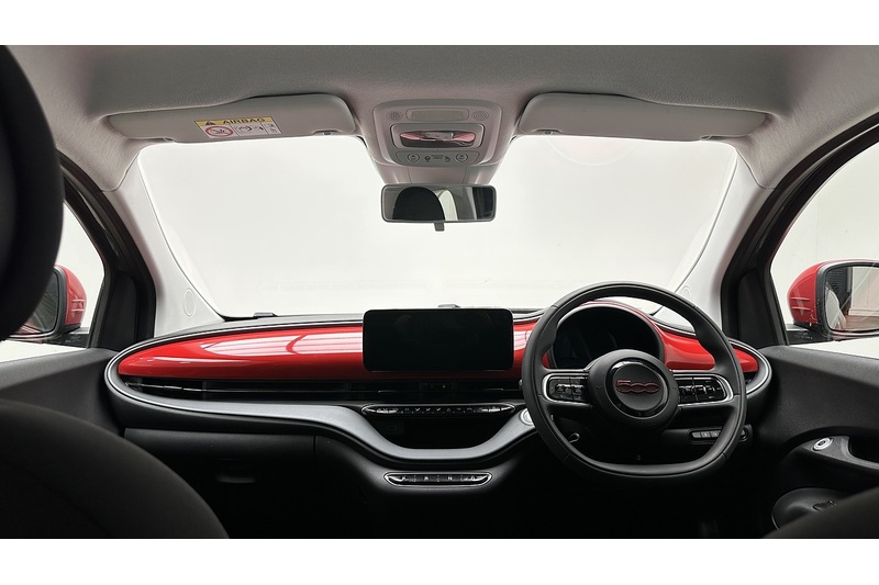 Fiat 500e RED - U3980