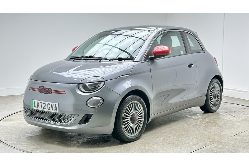 Fiat 500e RED - U3980
