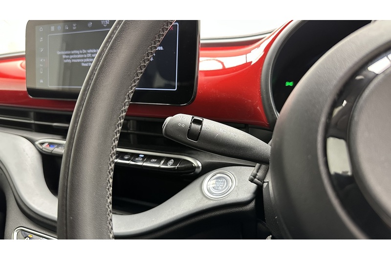 Fiat 500e RED - U3980