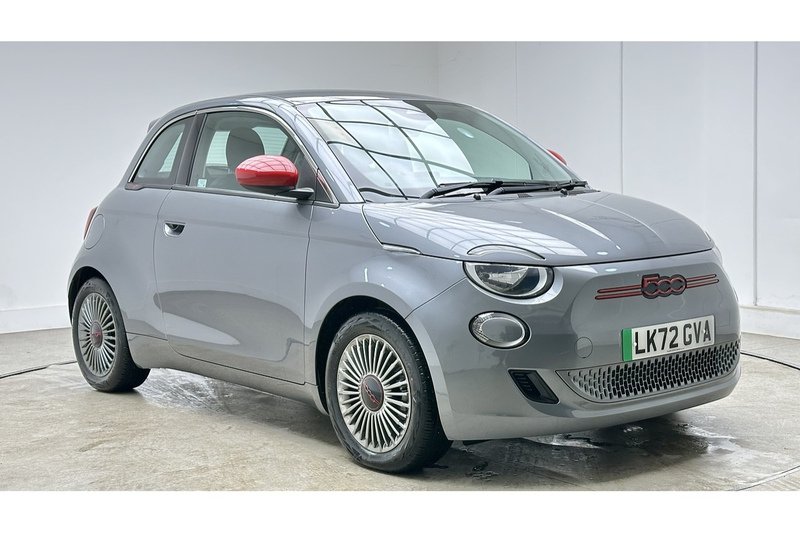 Fiat 500e RED - U3980