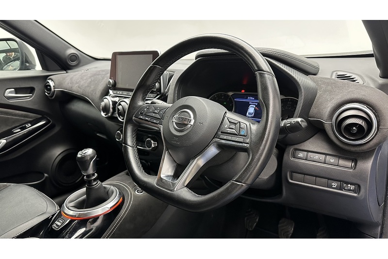 Nissan Juke DIG-T Tekna+ - U3982
