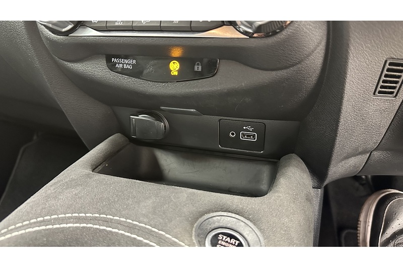 Nissan Juke DIG-T Tekna+ - U3982