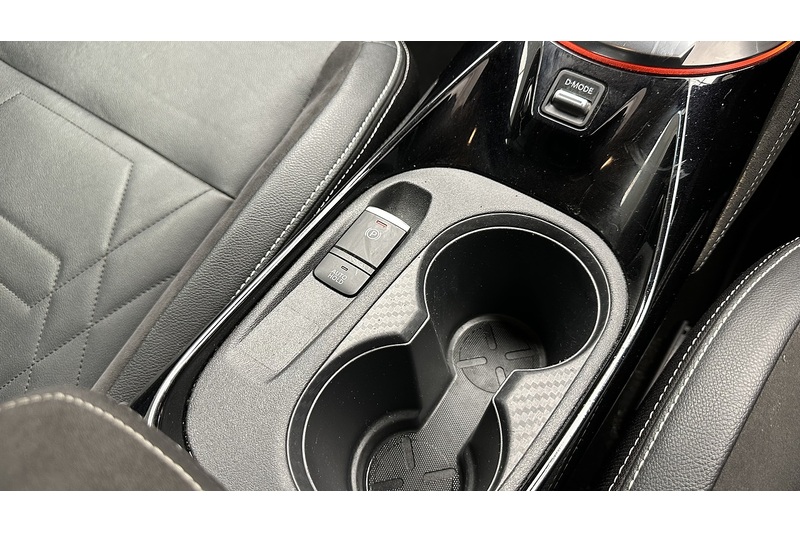 Nissan Juke DIG-T Tekna+ - U3982