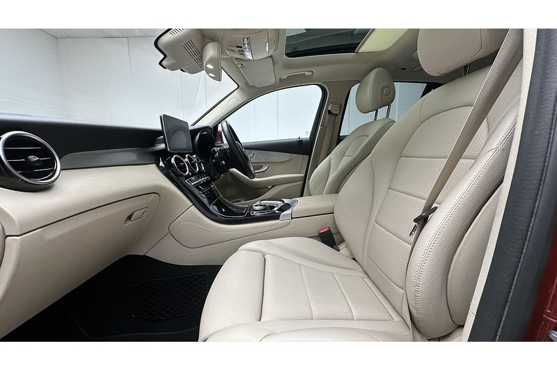 Mercedes-Benz GLC GLC250 Sport - U3984