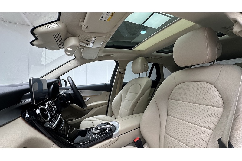 Mercedes-Benz GLC GLC250 Sport - U3984