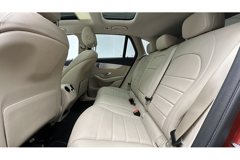 Mercedes-Benz GLC GLC250 Sport - U3984