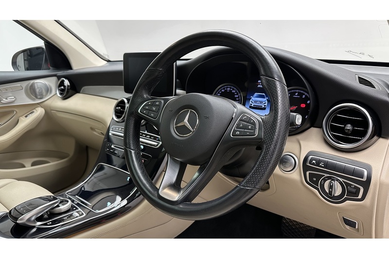 Mercedes-Benz GLC GLC250 Sport - U3984