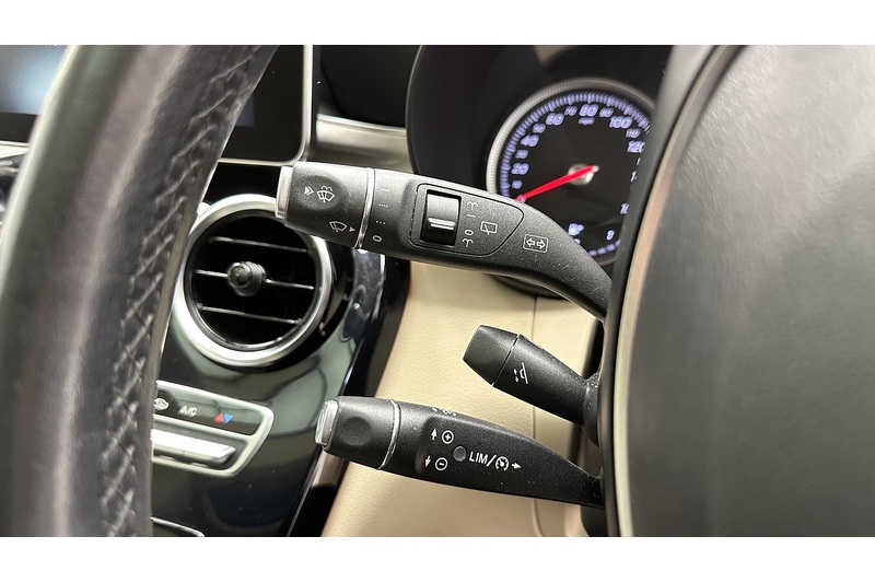 Mercedes-Benz GLC GLC250 Sport - U3984