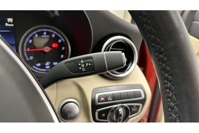 Mercedes-Benz GLC GLC250 Sport - U3984