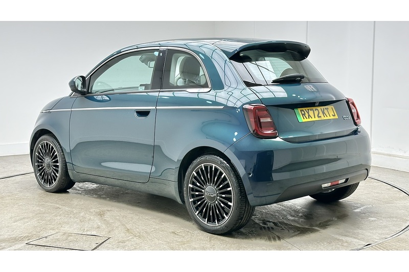 Fiat 500e La Prima - U3990