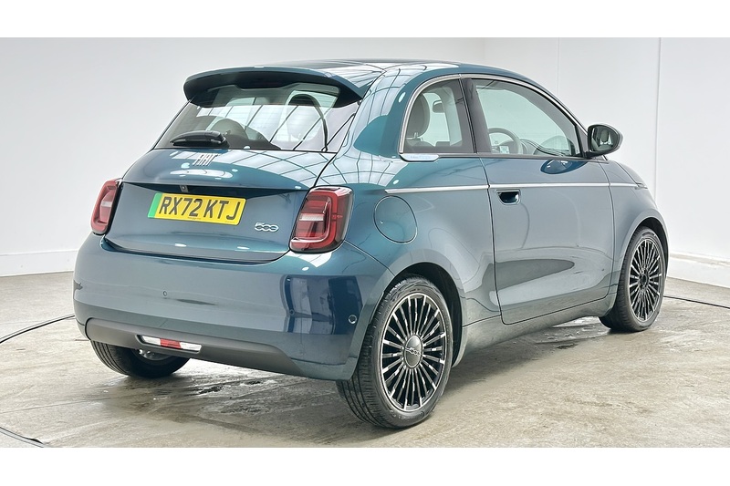 Fiat 500e La Prima - U3990