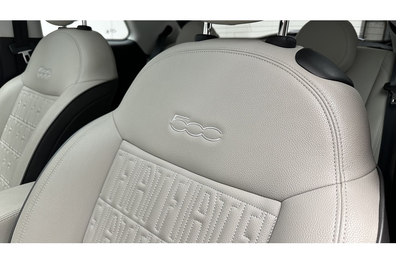 Fiat 500e La Prima - U3990