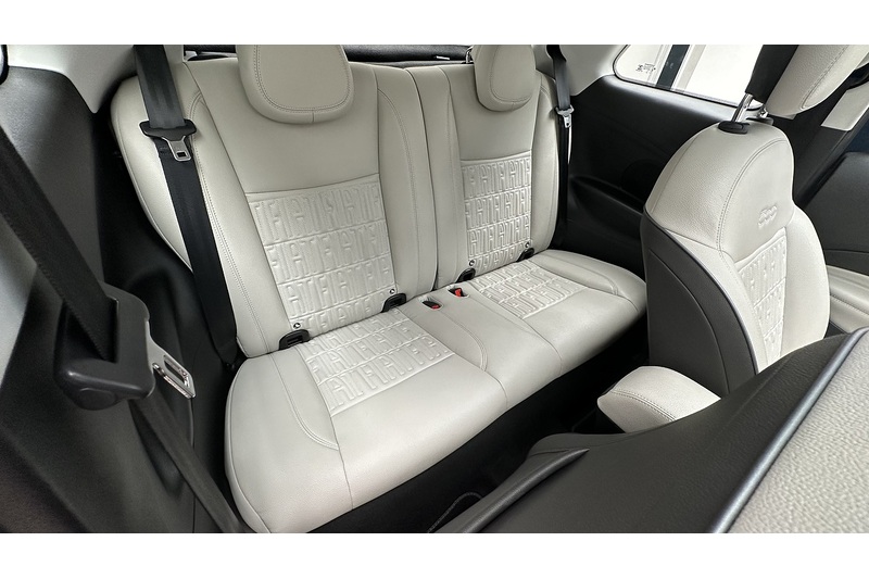 Fiat 500e La Prima - U3990