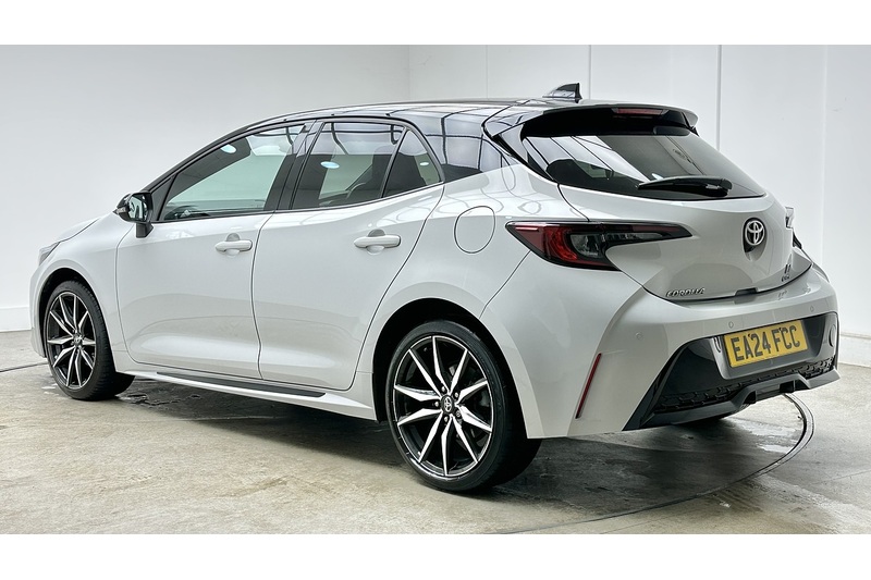 Toyota Corolla VVT-h GR SPORT - U3991