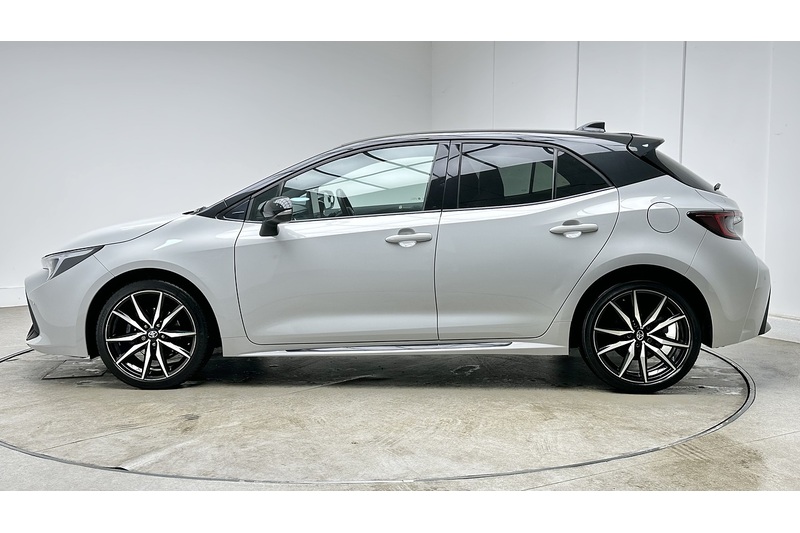 Toyota Corolla VVT-h GR SPORT - U3991