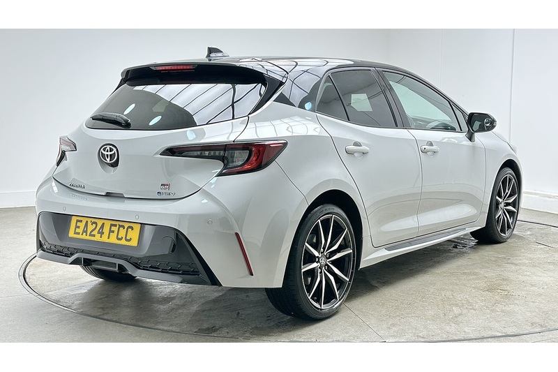 Toyota Corolla VVT-h GR SPORT - U3991