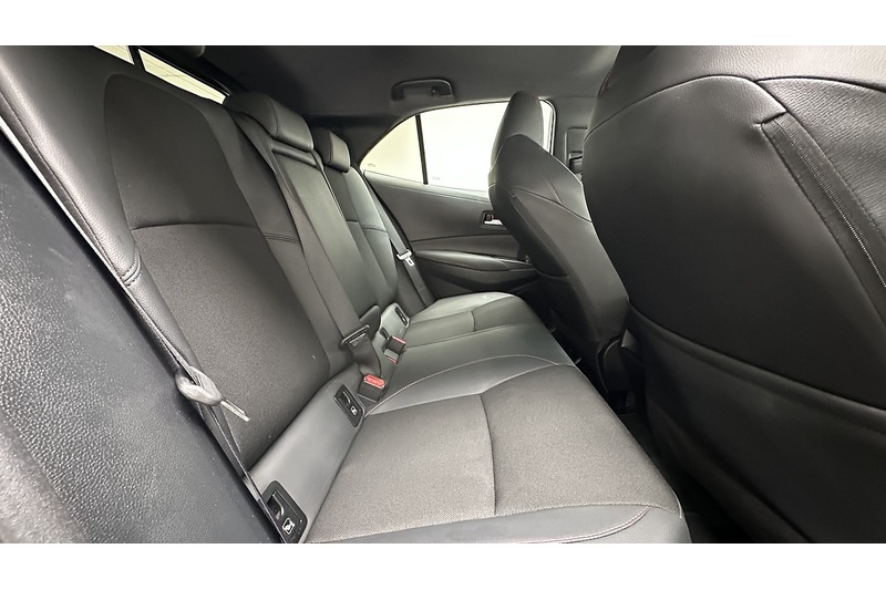 Toyota Corolla VVT-h GR SPORT - U3991