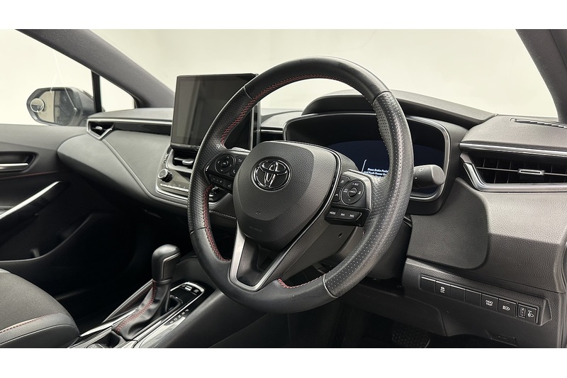 Toyota Corolla VVT-h GR SPORT - U3991