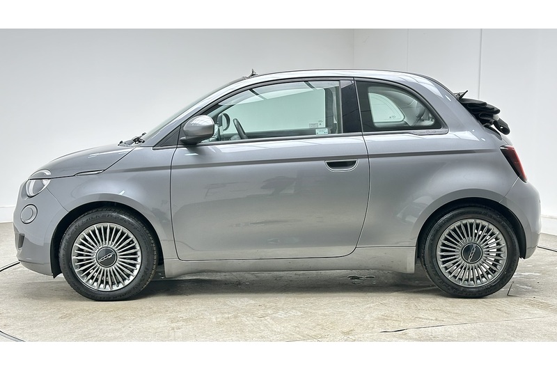 Fiat 500e C Icon - U3999