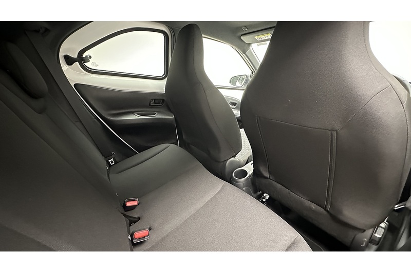 Toyota Aygo X VVT-i Edge - U4000