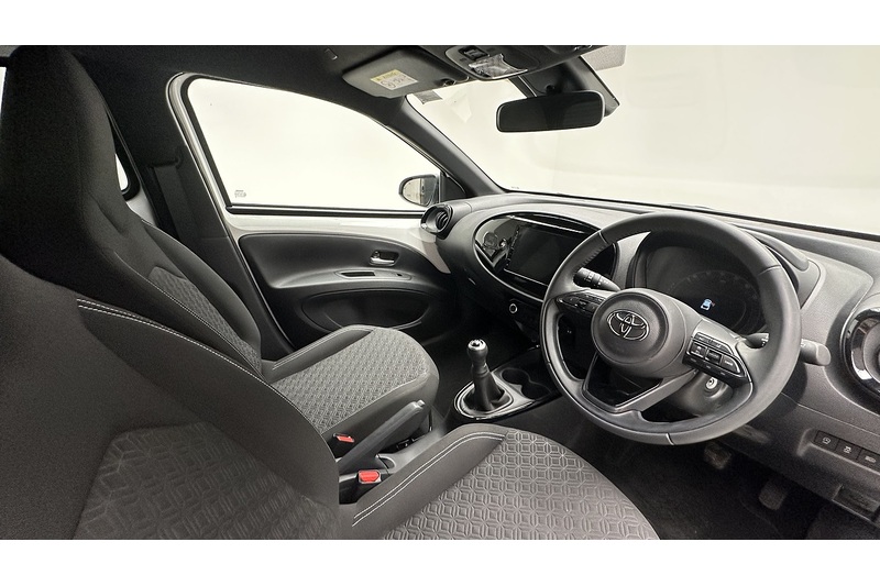 Toyota Aygo X VVT-i Edge - U4000