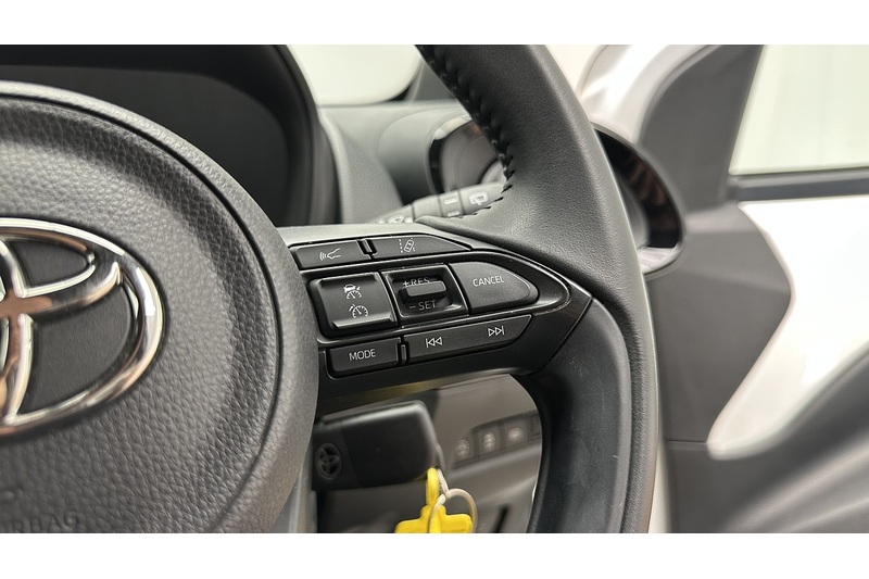 Toyota Aygo X VVT-i Edge - U4000