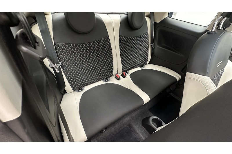 Fiat 500 MHEV Dolcevita Plus - U4009