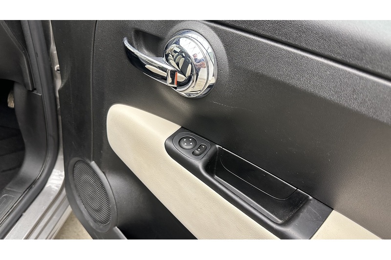 Fiat 500 MHEV Dolcevita Plus - U4009