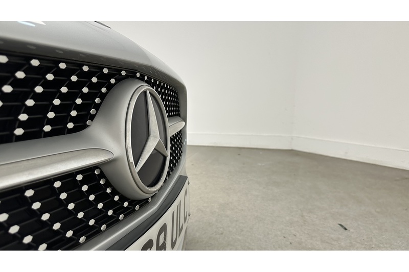 Mercedes-Benz A Class A180 AMG Line - U4052