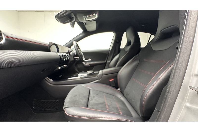 Mercedes-Benz A Class A180 AMG Line - U4052