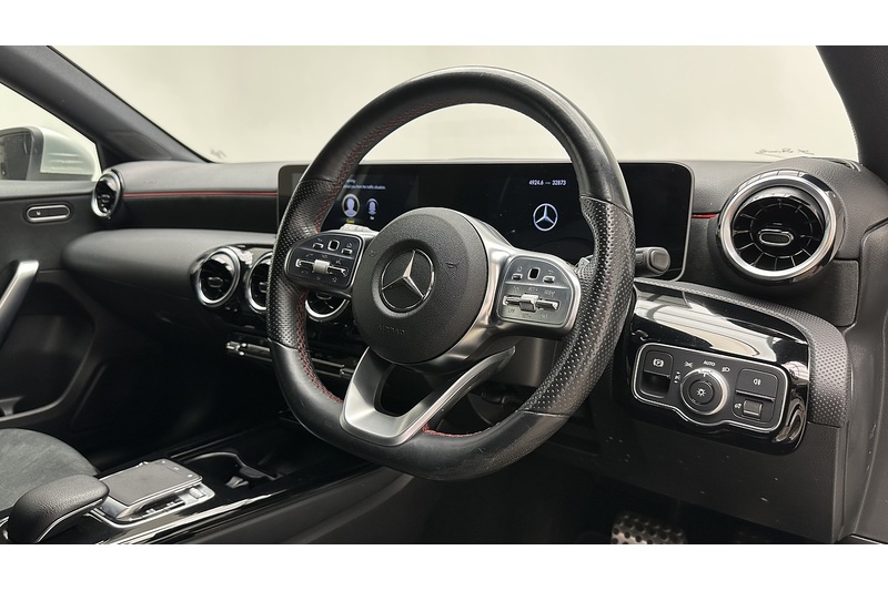 Mercedes-Benz A Class A180 AMG Line - U4052