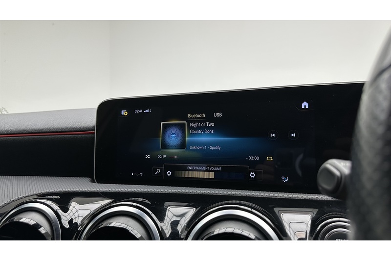Mercedes-Benz A Class A180 AMG Line - U4052