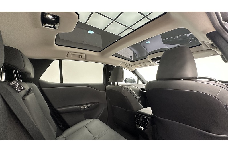 Lexus RZ 450e Premium - U4059