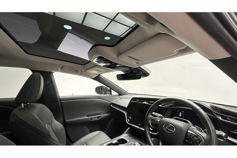 Lexus RZ 450e Premium - U4059