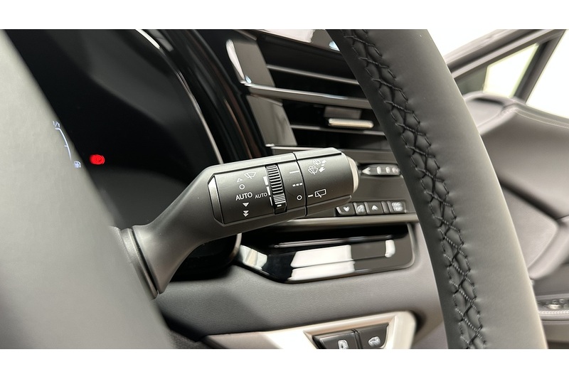 Lexus RX 350h Prem - U4065