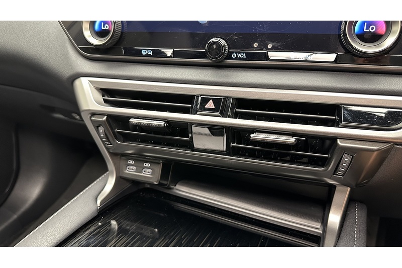Lexus RX 350h Prem - U4065