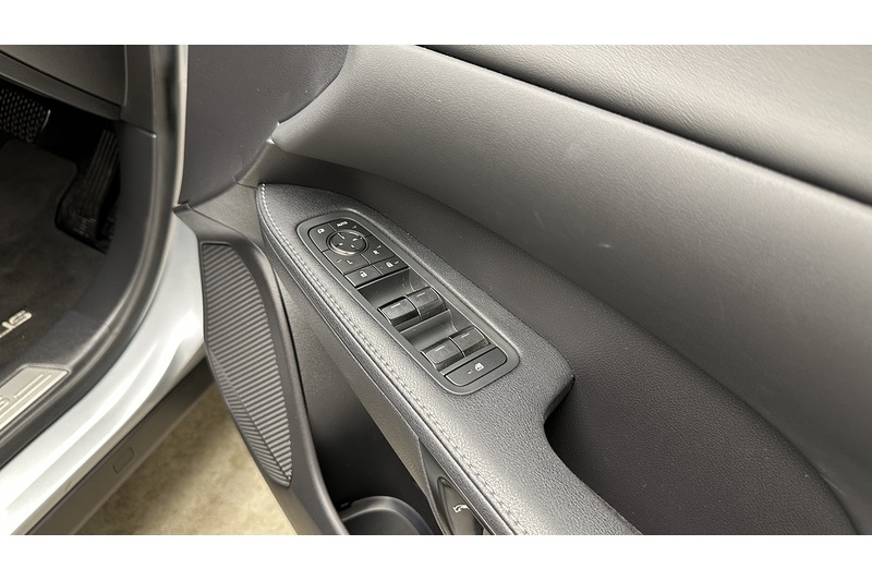 Lexus RX 350h Prem - U4066
