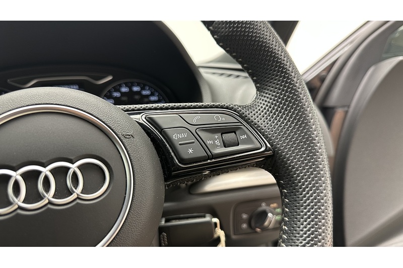 Audi A3 TFSI Black Edition - U4068