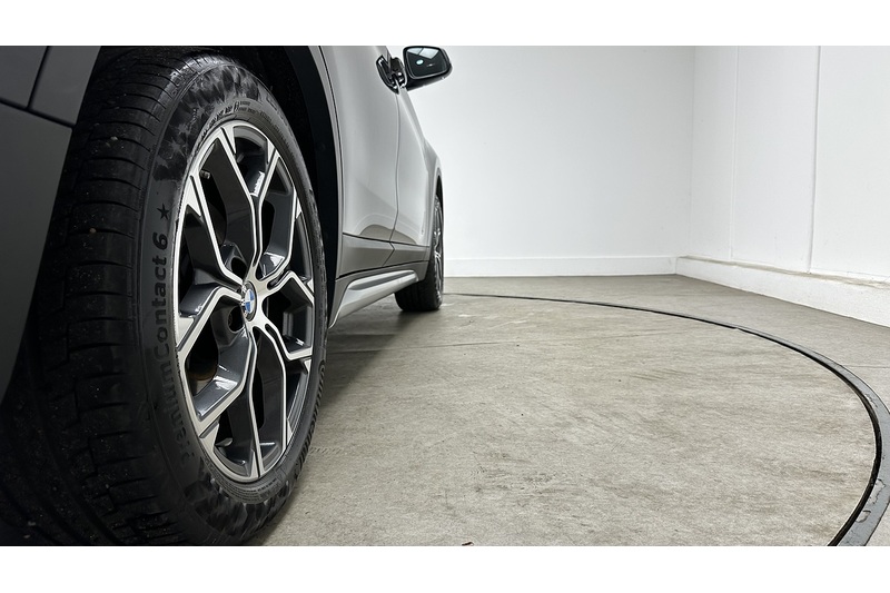 BMW X1 20i xLine - U4073