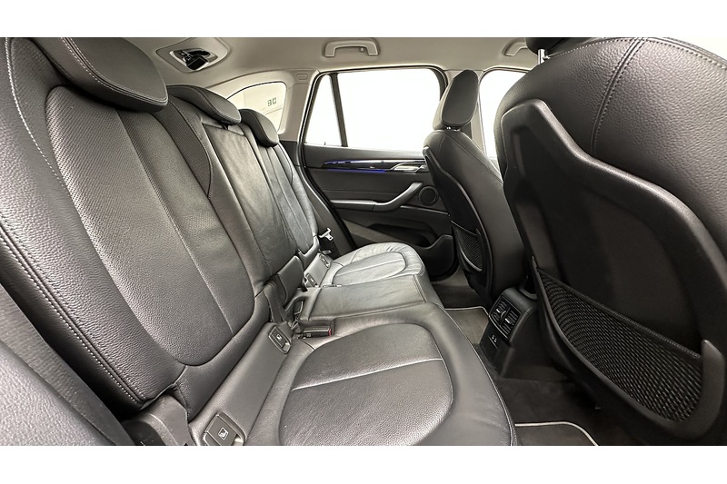 BMW X1 20i xLine - U4073