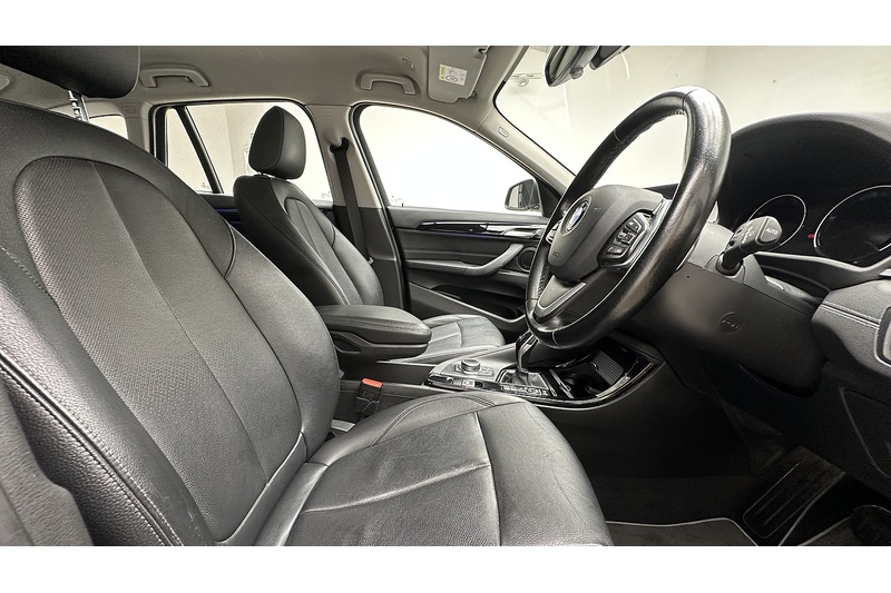 BMW X1 20i xLine - U4073