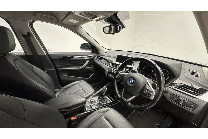 BMW X1 20i xLine - U4073