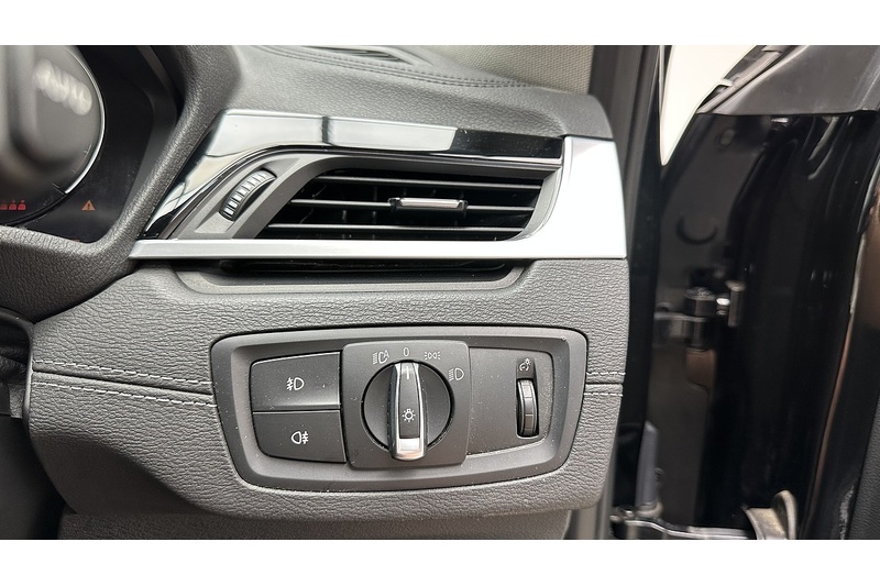BMW X1 20i xLine - U4073