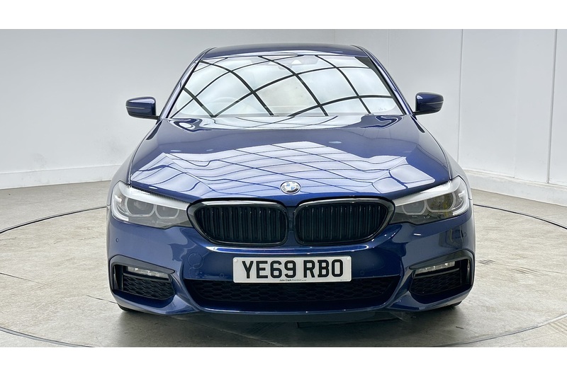 BMW 5 Series 530e M Sport - U4083