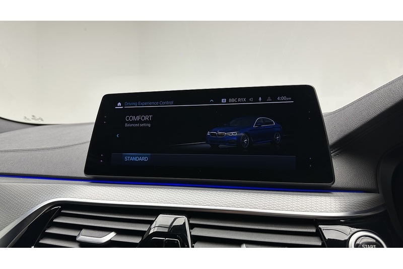BMW 5 Series 530e M Sport - U4083