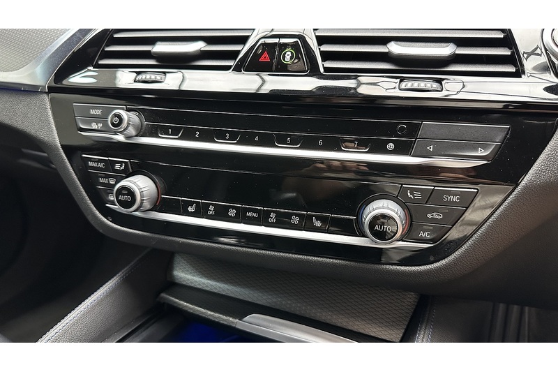 BMW 5 Series 530e M Sport - U4083