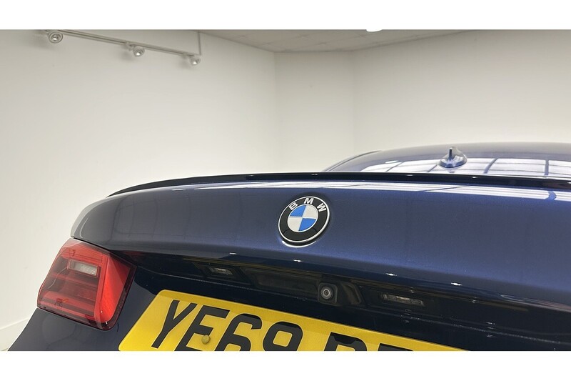 BMW 5 Series 530e M Sport - U4083