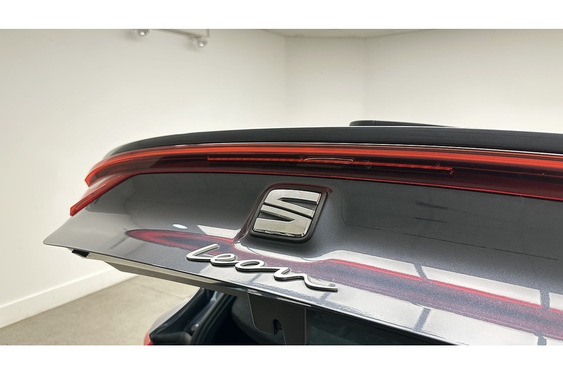 SEAT Leon TSI EVO FR - U4093
