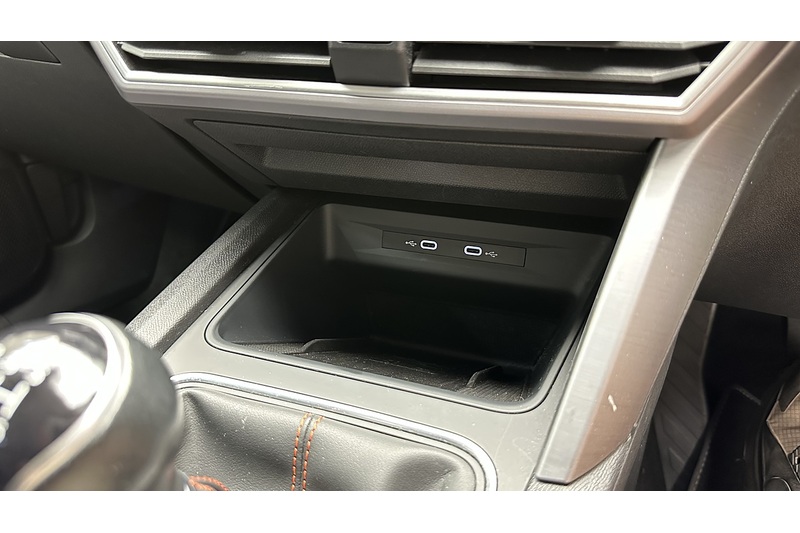 SEAT Leon TSI EVO FR - U4093