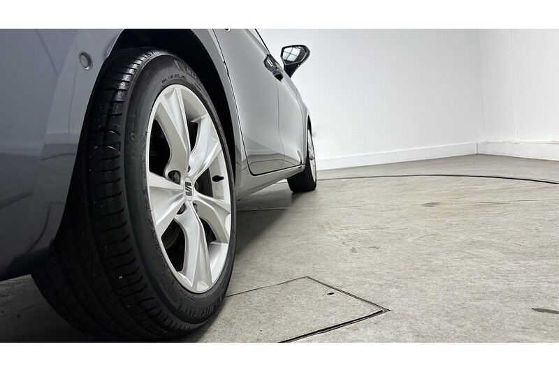 SEAT Leon TSI EVO FR - U4093